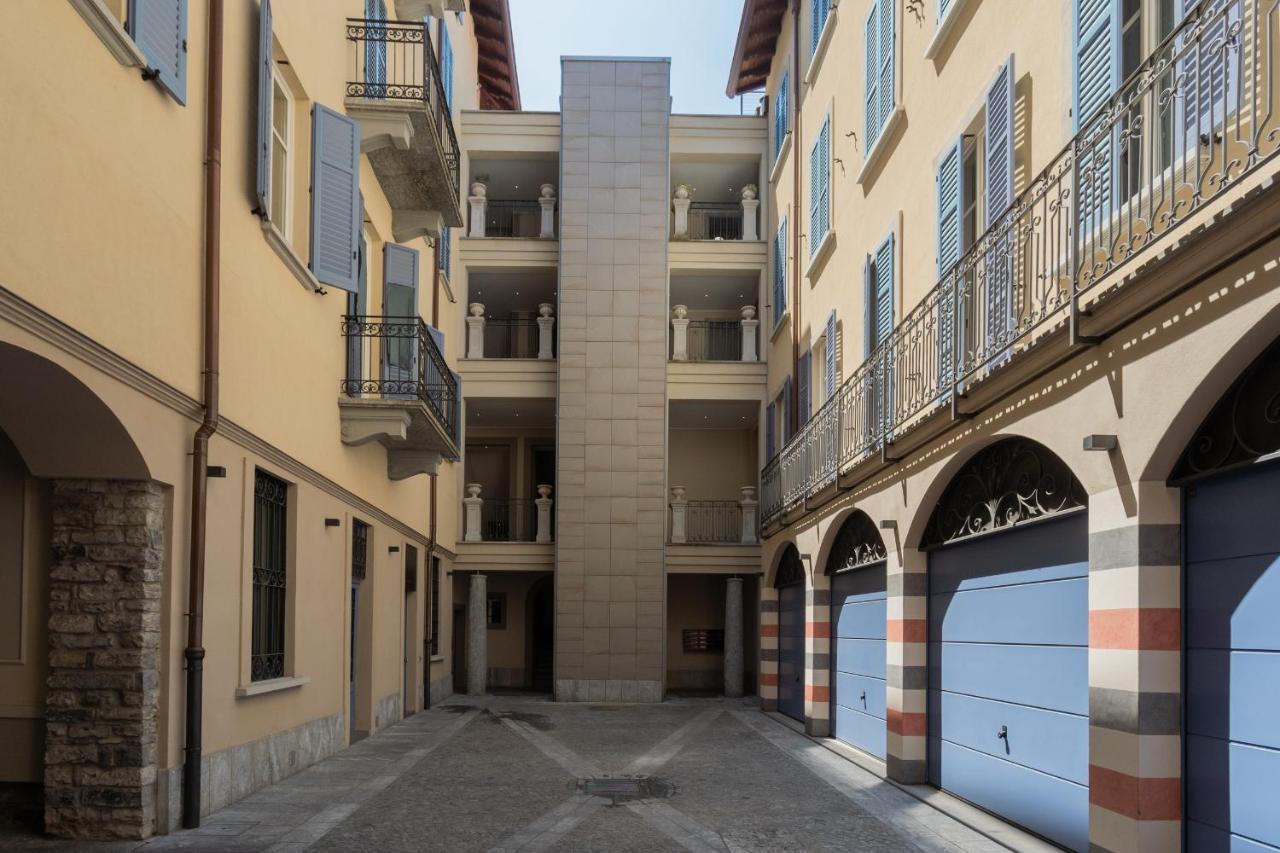 White Flat In Como City Center By Rent All Como Exterior photo